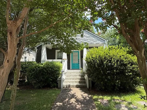 1724 Hawthorne Ln, Charlotte, NC 28205