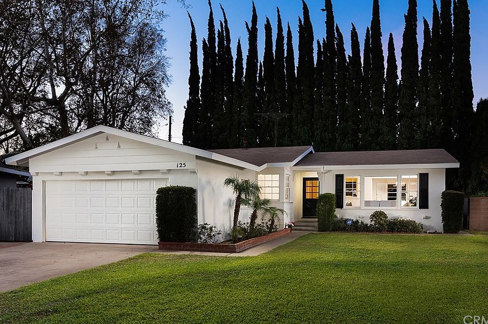 1st image of 125 Orangewood Ln