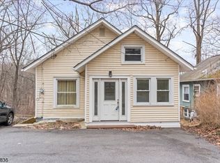 144 Fairview Ave, High Bridge, NJ 08829