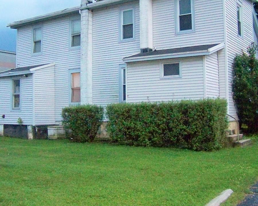 2nd image of 445 W Main St