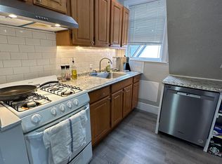 9 Dean St #3, Everett, MA 02149