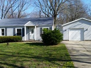 2101 Beach Dr, Akron, OH 44312