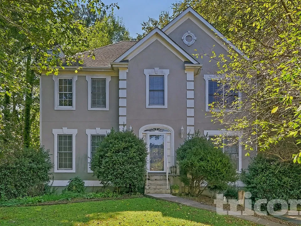 3299 Shanny Ct