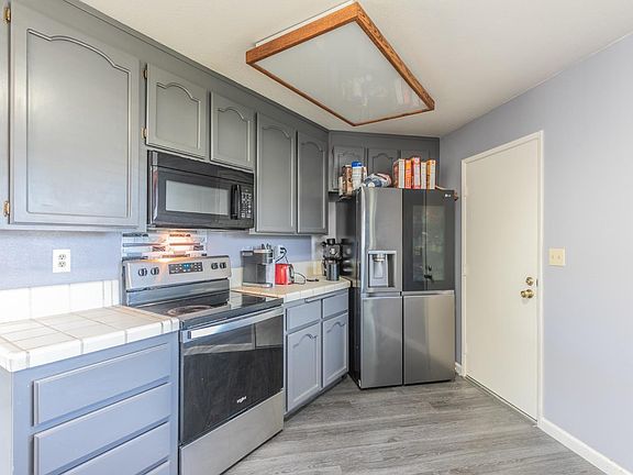 5th image of 123 Welch Court