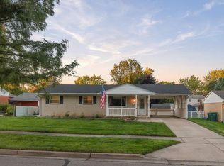 223 Harper Dr, Saline, MI 48176