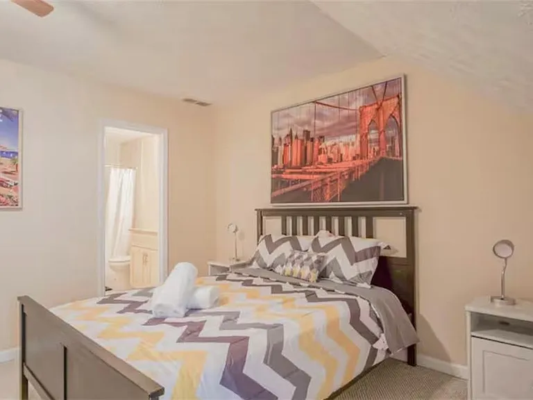 846 Park Pl NE — Photo 34