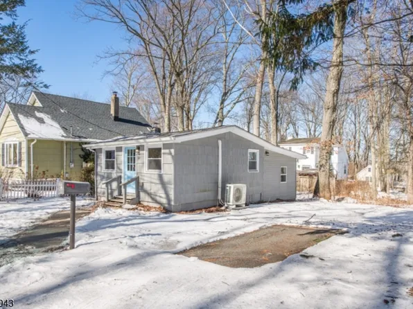 32 Reservoir Rd, Jefferson Twp., NJ 07849