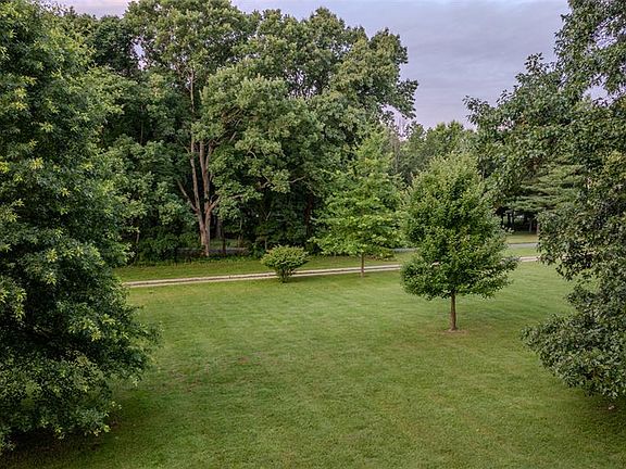 5th image of 1208 Bethany Ln