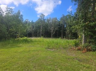 910 Someruelus St, Fernandina Beach, FL 32034