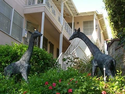 5th image of 1857 Pandora Ave