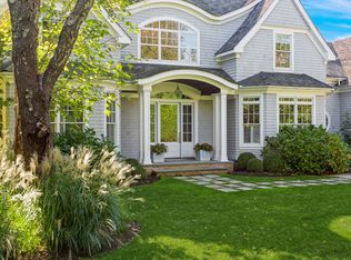 8 Meadow Ct, Water Mill, NY 11976