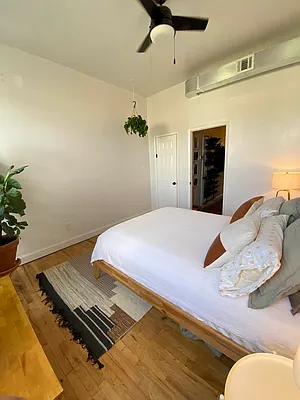 Rented by The Brokerage Group LLC | media 49