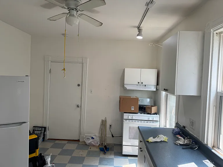 21 Haverford St #1 — Photo 2