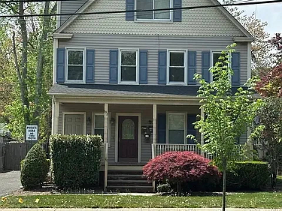 193 Main St #2