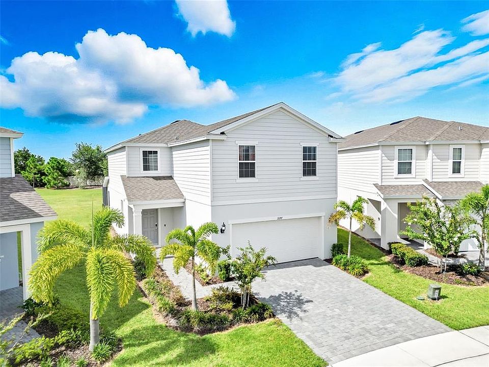 1st image of 3397 LILAC WAY