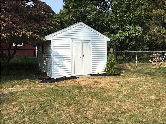 4th image of 7509 Highland Dr