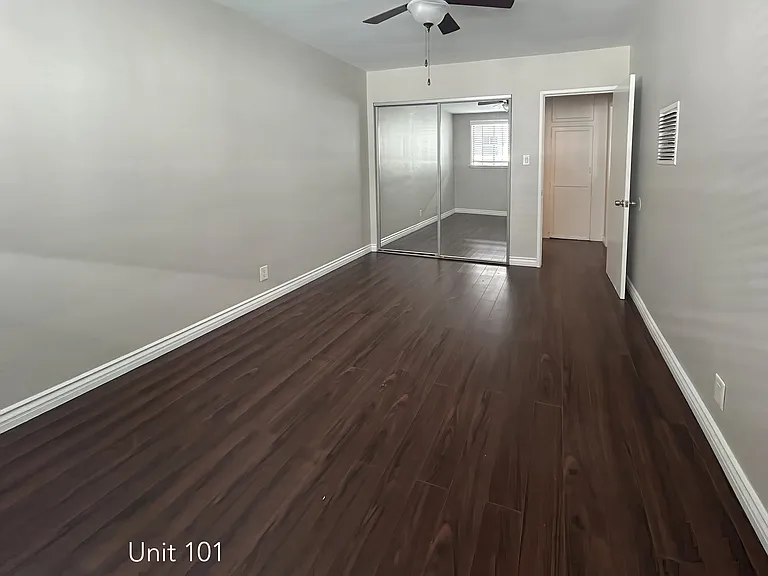 7510 Hollywood Blvd. Apartments — Photo 22
