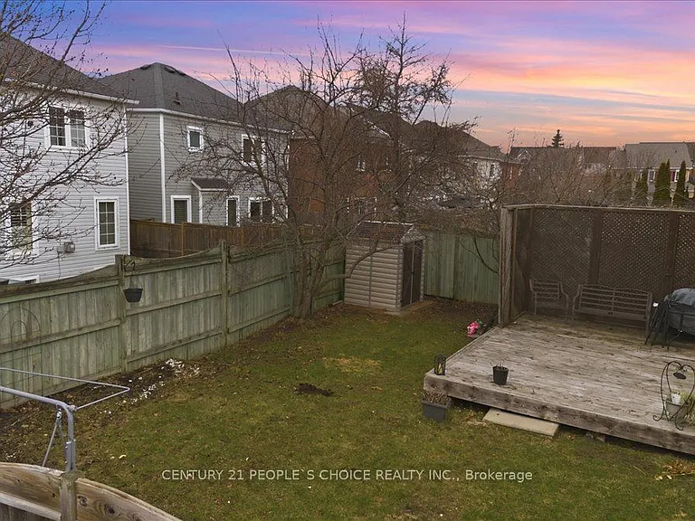 1456 Lyncroft Cres — Photo 49