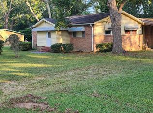 510 Chestnut St, Reidville, SC 29375