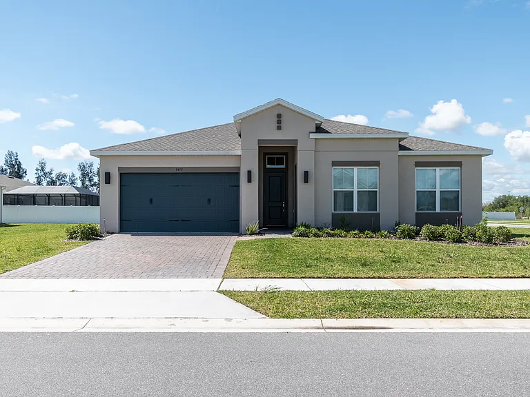 3412 Armen Dr — Photo 1