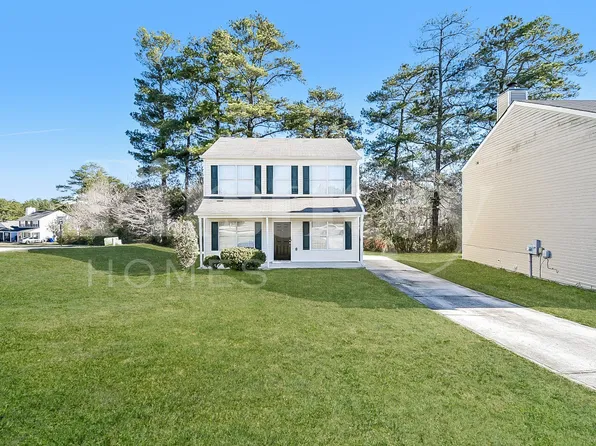 5205 Alexander St, Union City, GA 30291