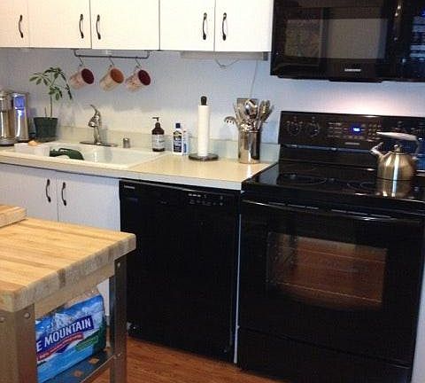 Eat in kitchen with new appliances