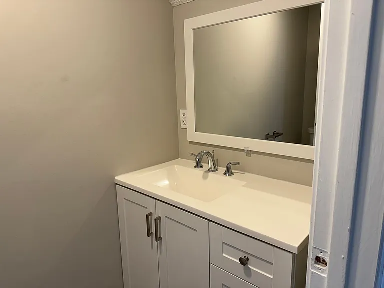 118 Ross St — Photo 11
