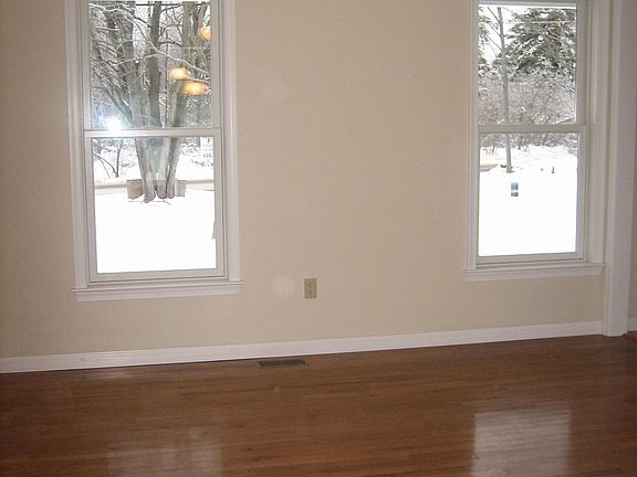 Dining room hardwood floors