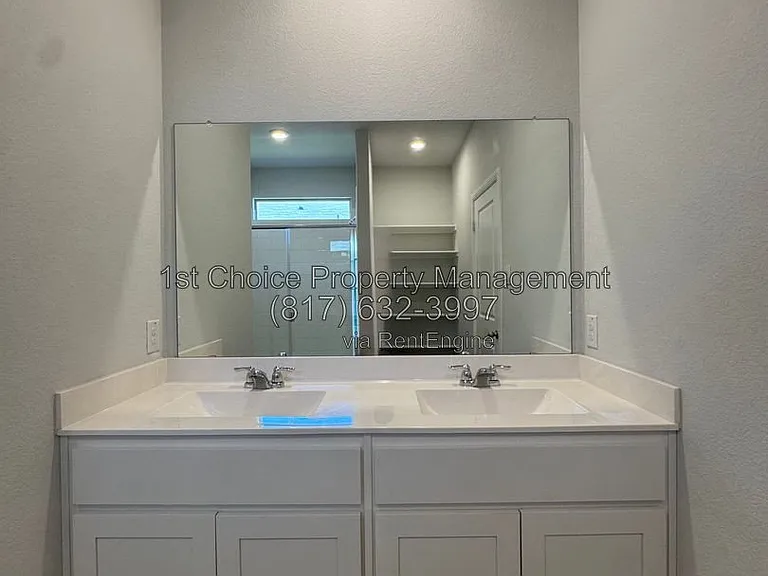 912 Rothville Ln — Photo 21