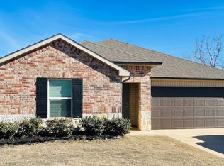 3616 Moraine Dr, Yukon, OK 73099