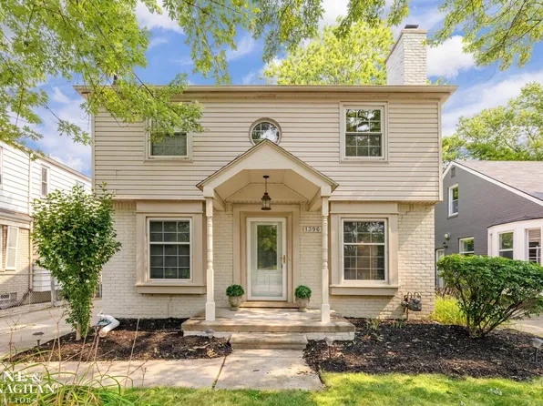 1396 Vernier Rd, Grosse Pointe Woods, MI 48236