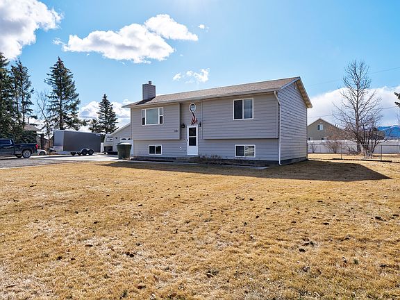 2nd image of 1121 Motsiff Rd