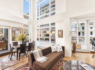 205 E 59th St APT 9A, New York, NY