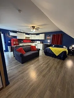 902 McClurkan Ave #B Photo 1