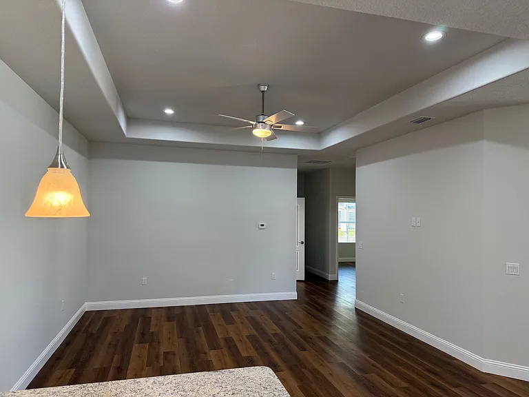 9 Ullemay Ct #B — Photo 12