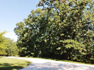 101 Sierra Ridge Dr, Wright City, MO 63390