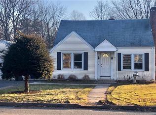 92 Moreland Ave, Newington, CT 06111