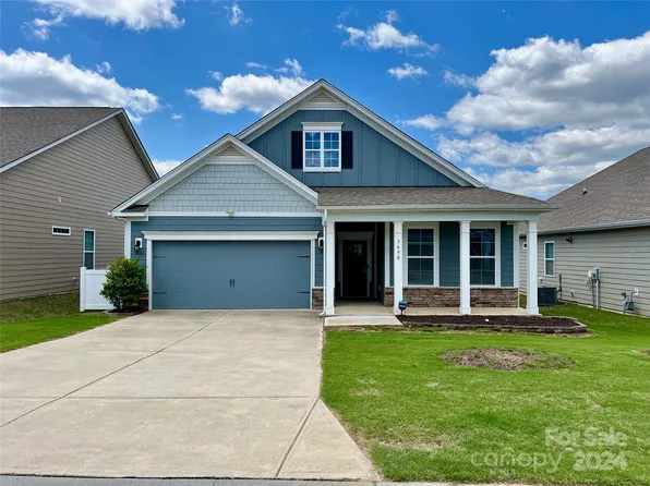3690 Norman View Dr, Sherrills Ford, NC 28673