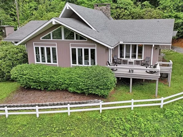 560 Winchester Creek Rd, Waynesville, NC 28786