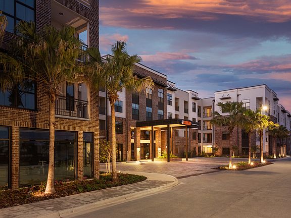 2nd image of 2501 N Orange Blossom Trl #3922029