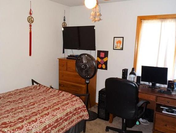 4th image of 7621 NE 132nd St
