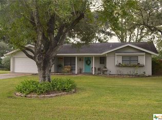 109 Tropical Dr, Victoria, TX 77904