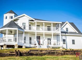 357 2nd St, Saint George, KS 66535