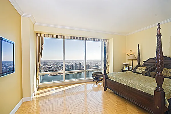 Rented by Trump International Realty | media 69