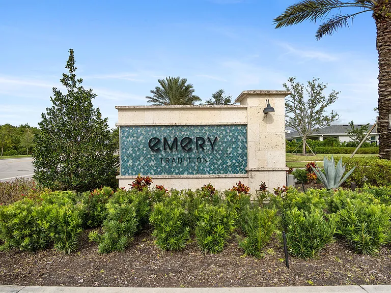 10710 SW Hensley St — Photo 33