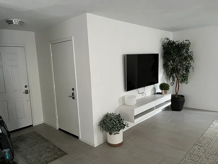 7500 E Deer Valley Rd #72 — Photo 9