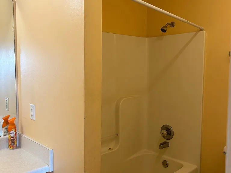 1263 Parkway Pl #H — Photo 12