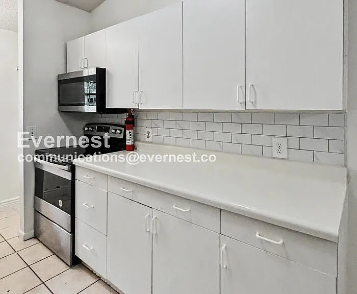 3436 Sunrise Villas Ct N — Photo 12