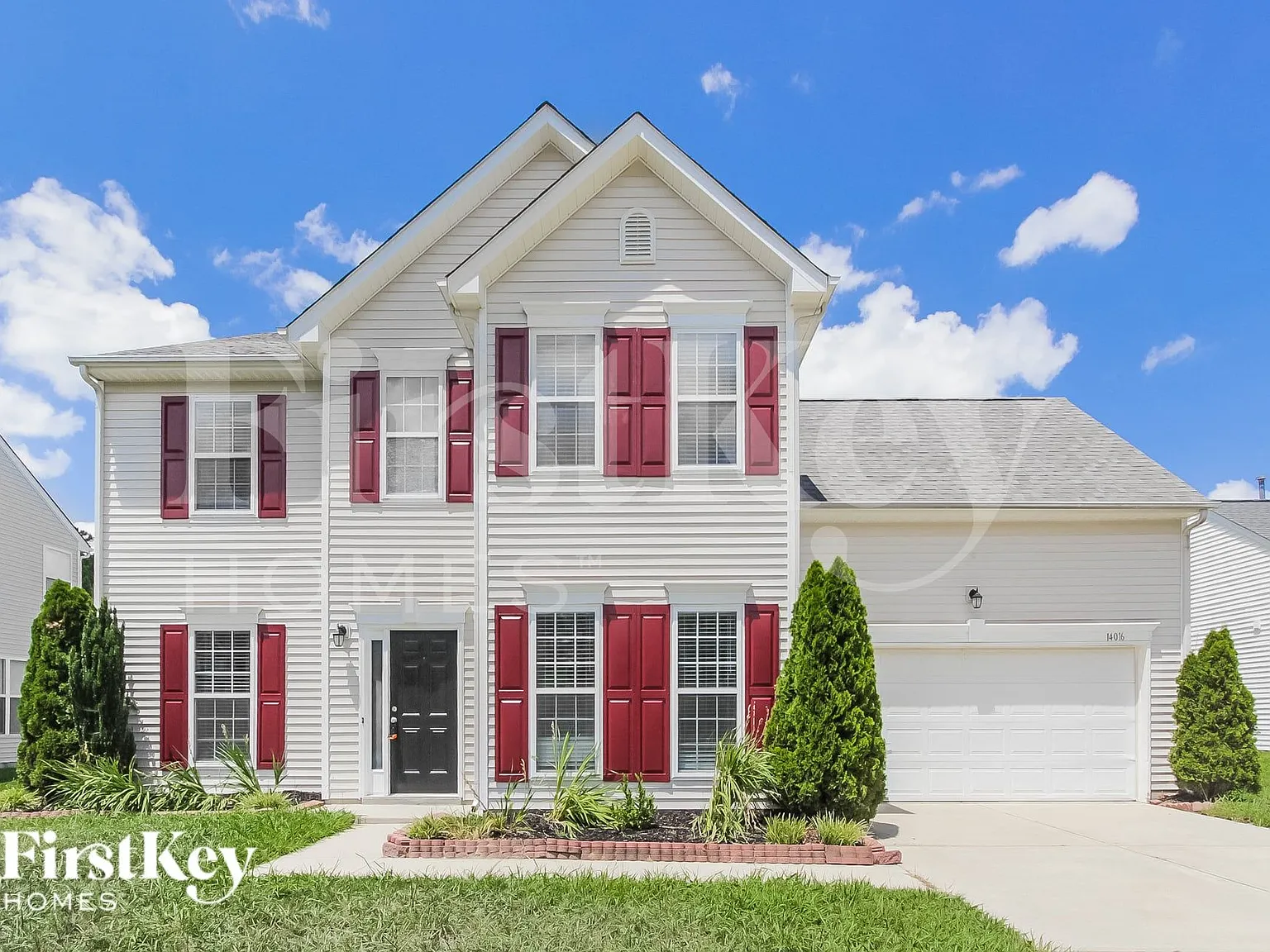 3 bed, 2.5 bath, 2219 sqft, $2,560 — Photo 1