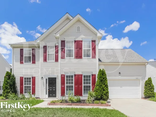 14016 Millers Creek Ln, Charlotte, NC 28278